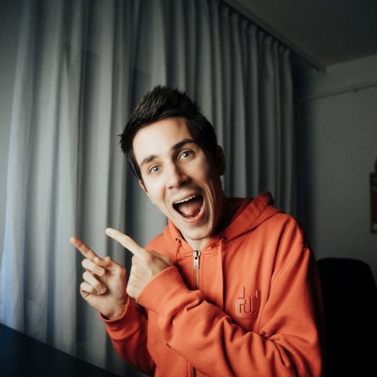 Kaveri Mehta, Lead Design Curator at Steady Studio Frame, reviewing corporate floral arrangements